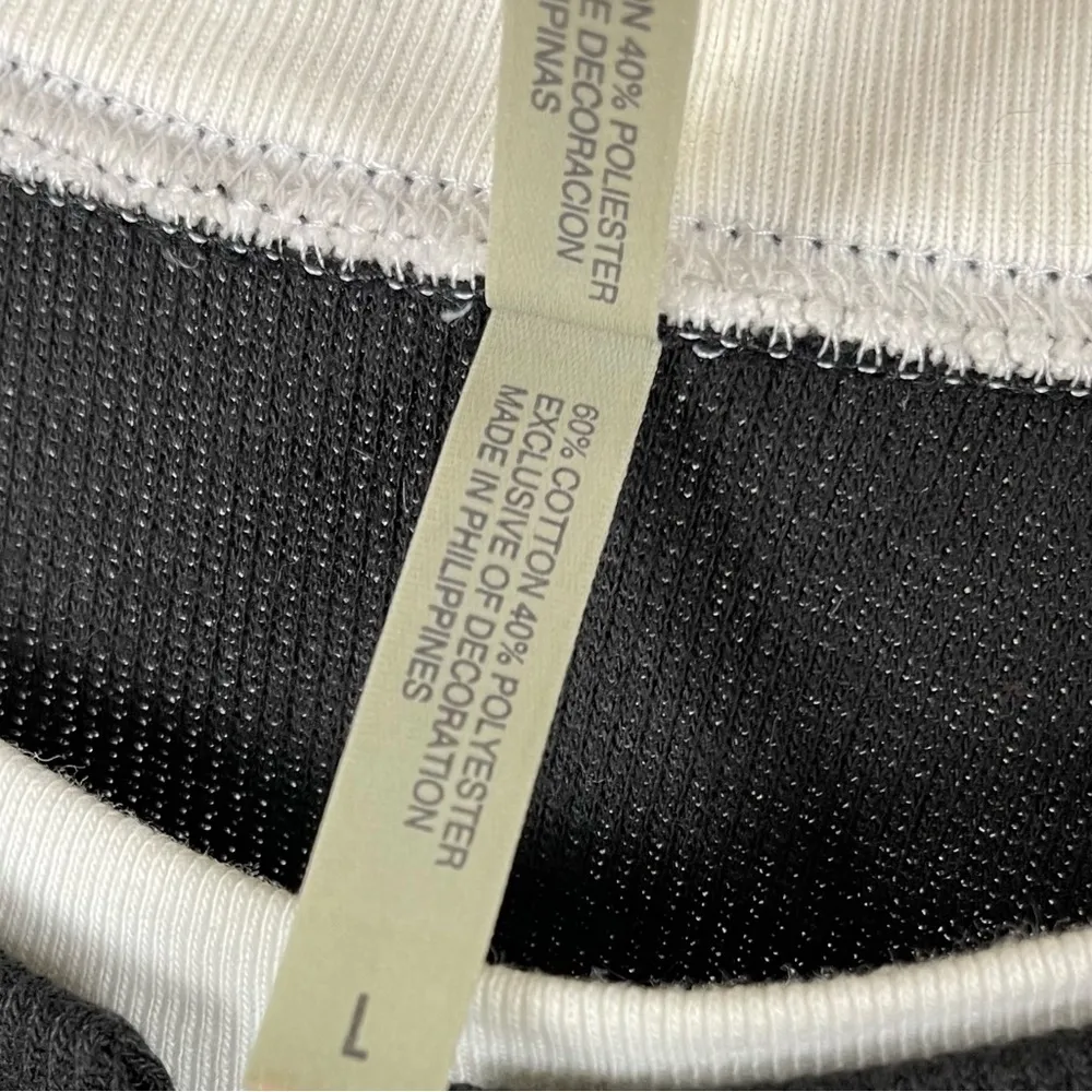 White Stag Large Embroidered Felt Santa Winter Pond Trees Holiday Sweater Skate - Image 8