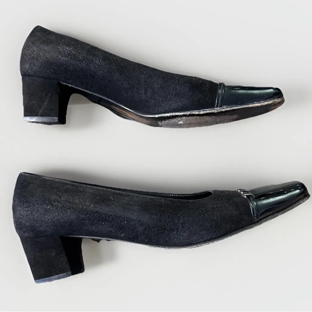 SALVATORE FERRAGAMO Vara Square Toe Pumps 5B Black Velvet Patent Heels Italy - Image 11