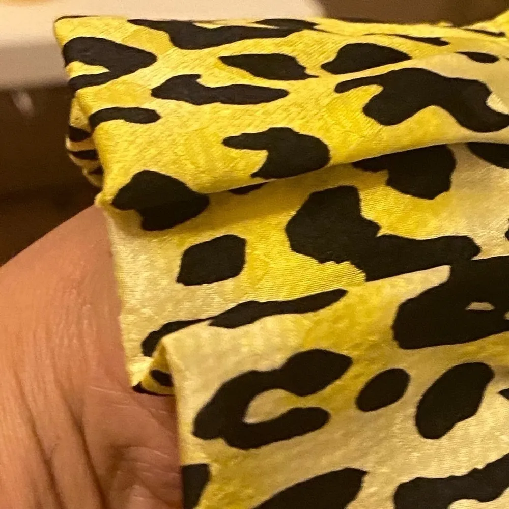 BAUM UND PFERDGARTEN YELLOW ANIMAL PRINT SILK DRESS Black Size M petite - Image 5