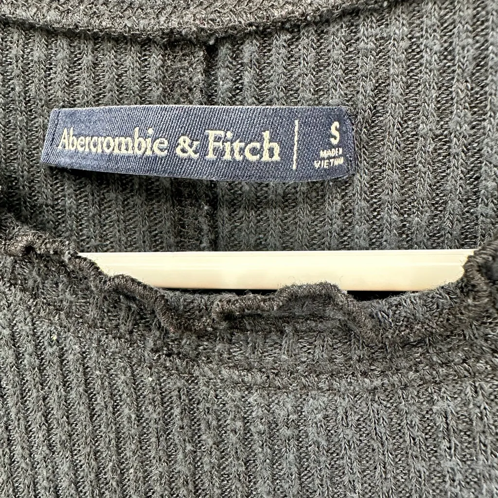 Abercrombie & Fitch Ribbed Knit Long Sleeve Top - Image 2