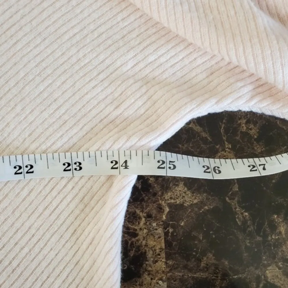 𝅺Philosophy light pink LARGE v neckline bat wing long sleeve knit Sweater - Image 5