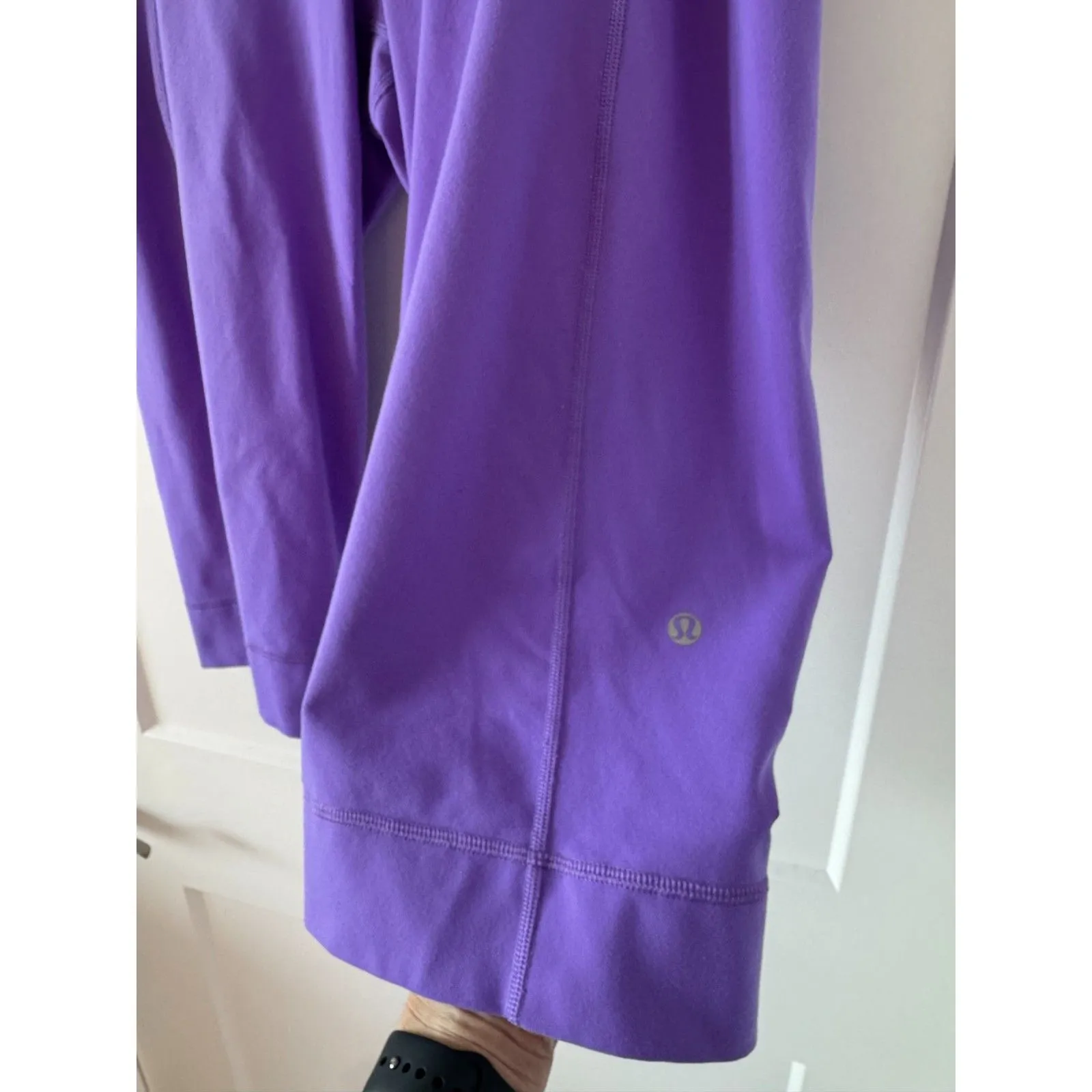 Lululemon  Purple Clam Digger II - Image 3