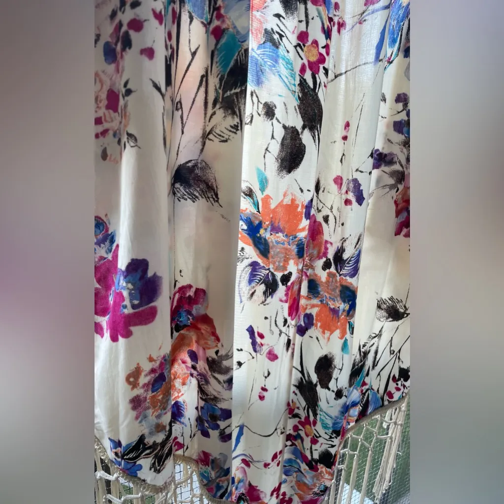 Umgee Floral Kimono | Crochet Bottom | Size Med/Lg | Beautiful Boho Vibe - Image 14