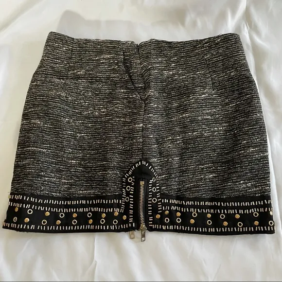 New  Beaded Grommet Hem Side Zip Tweed Mini Skirt Black Gold - Image 11