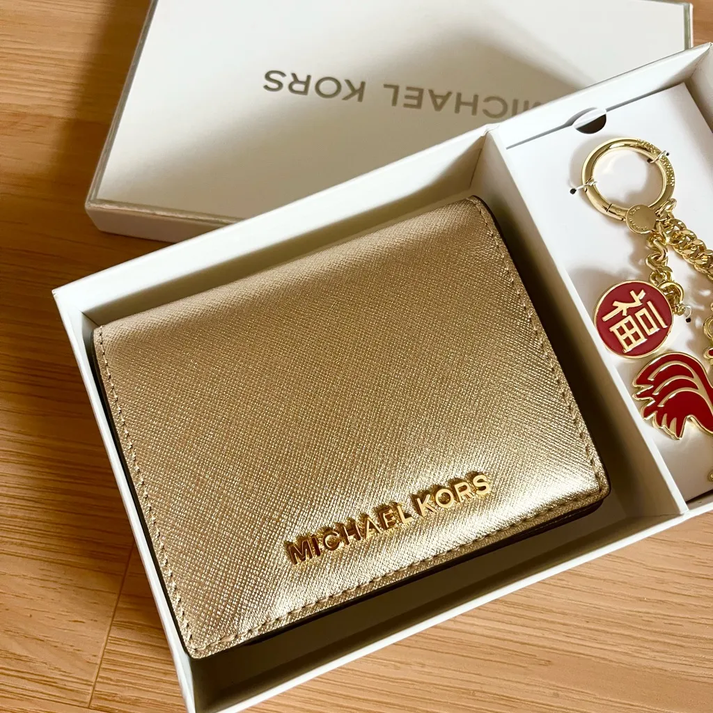 Micheal Kors Travel Gold Leather Card Holder With a Key Gold Rooster Charm Set - Image 5