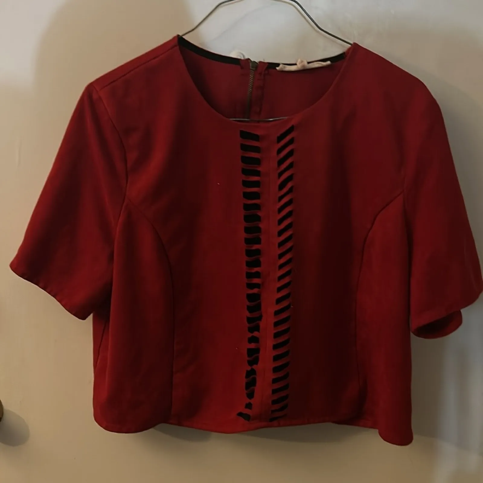 Blush Noir Crimson Faux Suede Crop Top L Cutout Design Fall Winter Rocker Casual - Image 3