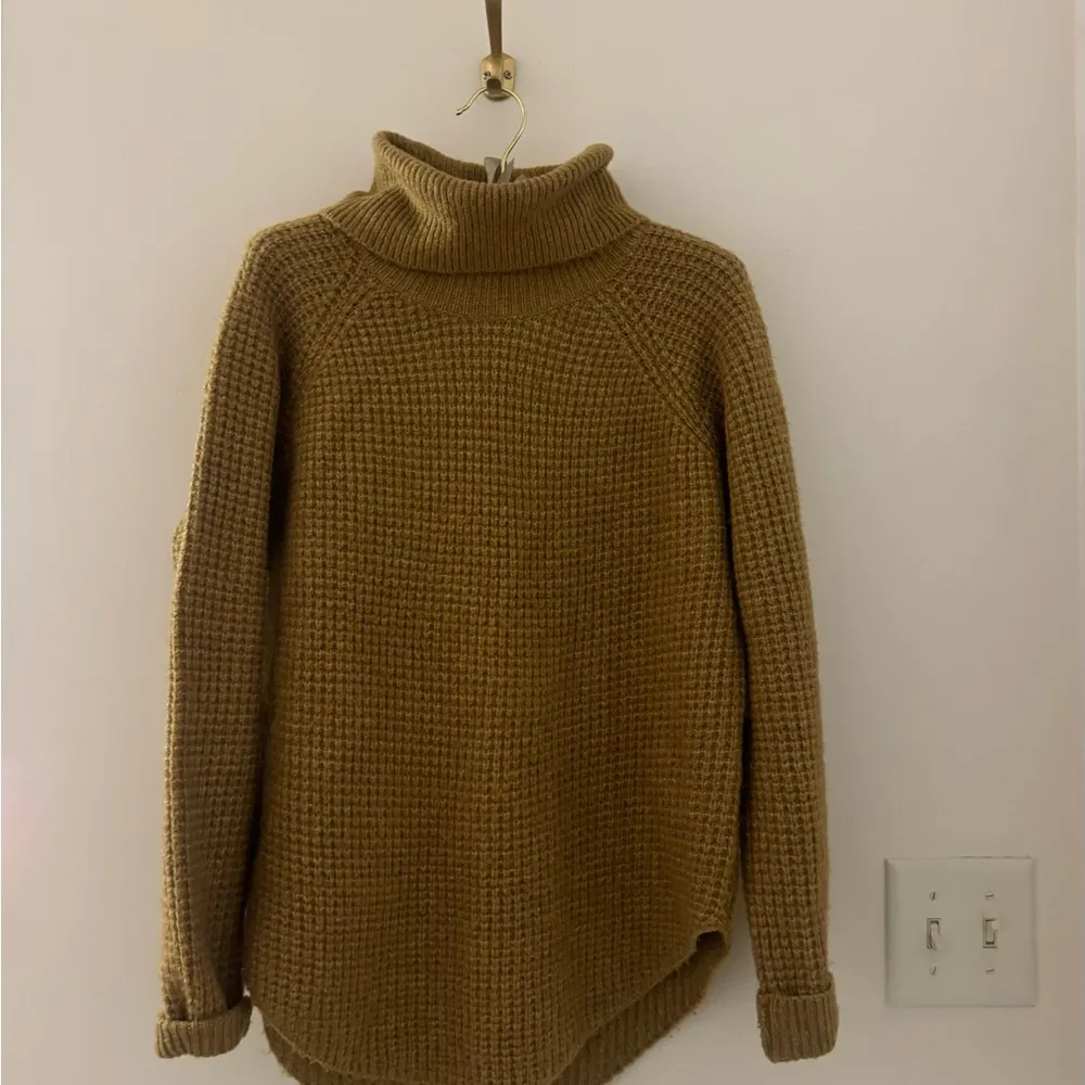Kühl Sienna Sweater Copper Turtleneck Cowl
Oversized Size L - Image 2