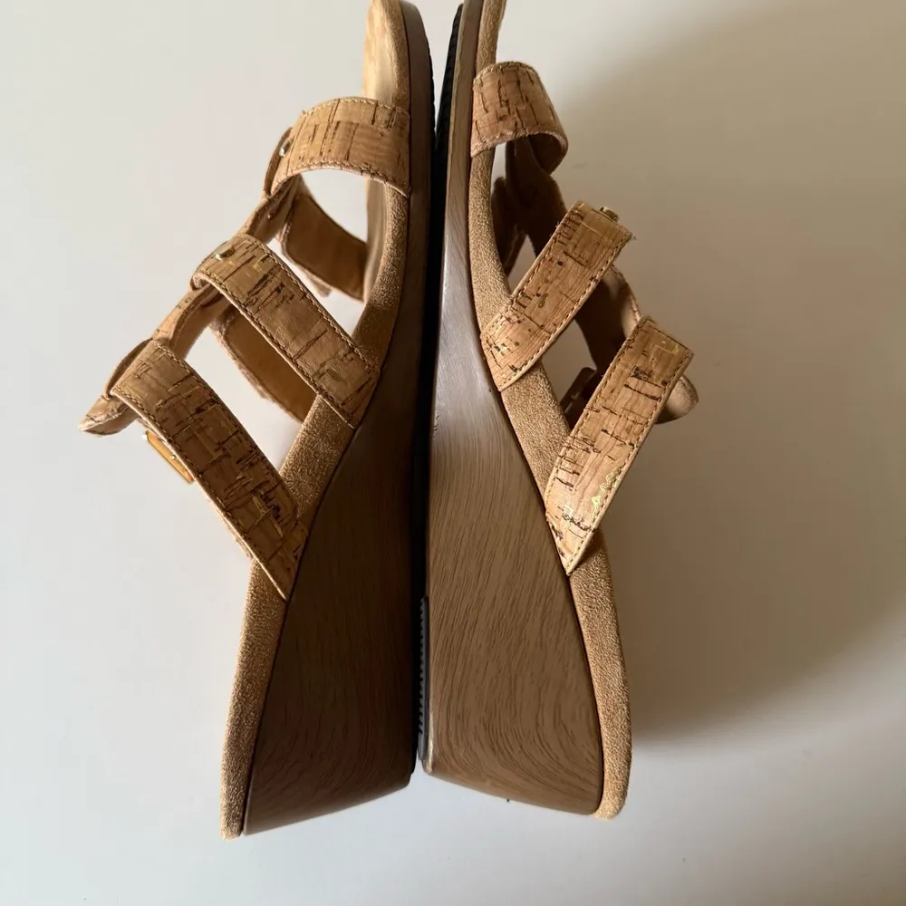 Vionic Radia cork triple strap slip on wedge sandals size 8-8.5 - Image 4