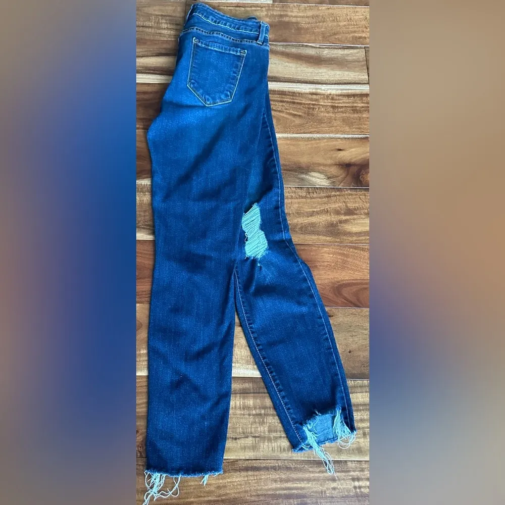 Just Black Distressed Skinny Jeans - Image 2