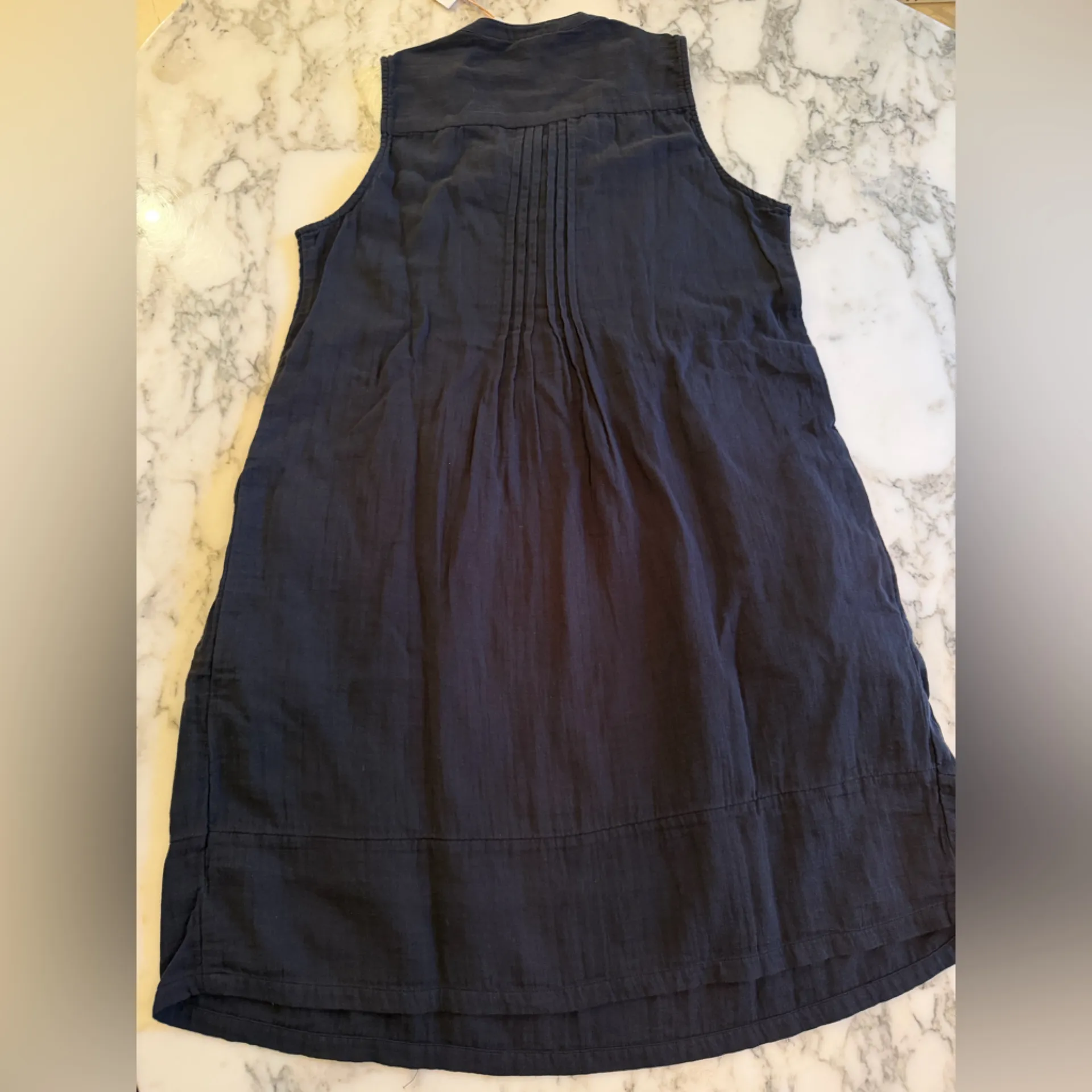 NWT Quince women's 100% organic cotton gauze sleeveless black swing dress Sz S - Image 8