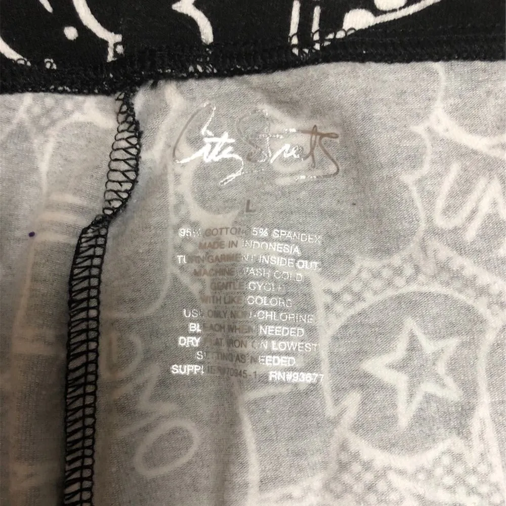 City Streets Graphic Black Womens Emoji Leggings Size L - Image 6