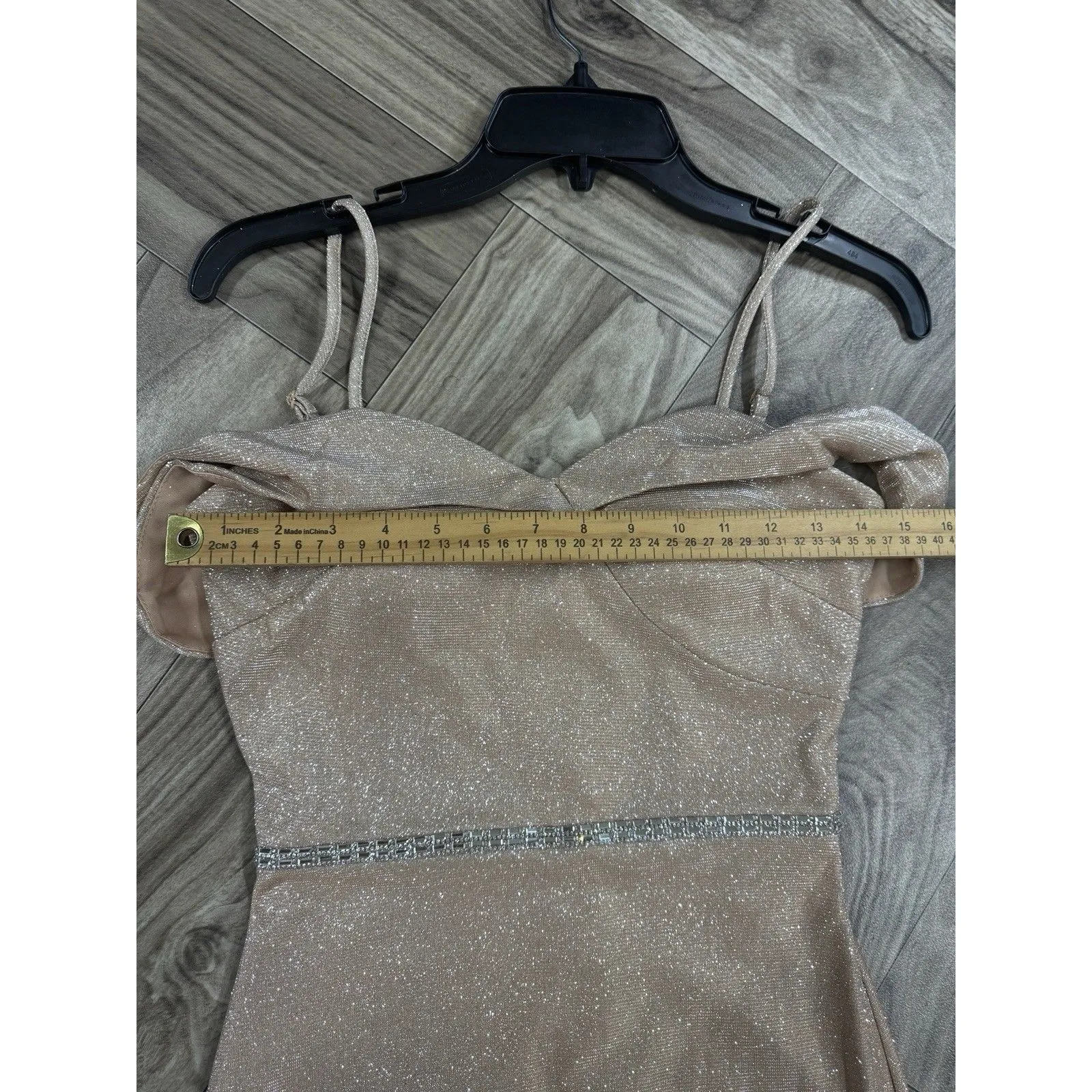 Windsor Juniors 5 Cold-Shoulder Mermaid Glitter Formal Dress - Image 3