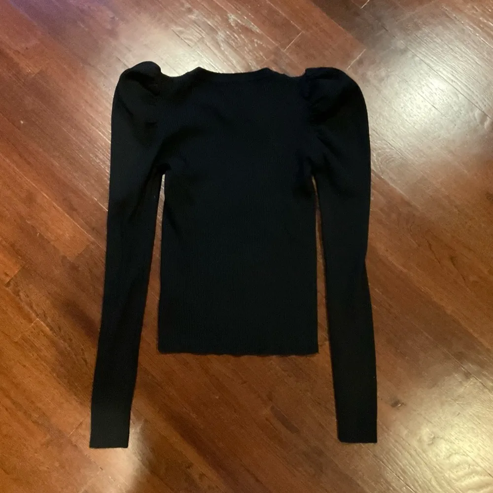 Puff sleeve sweater - Image 4