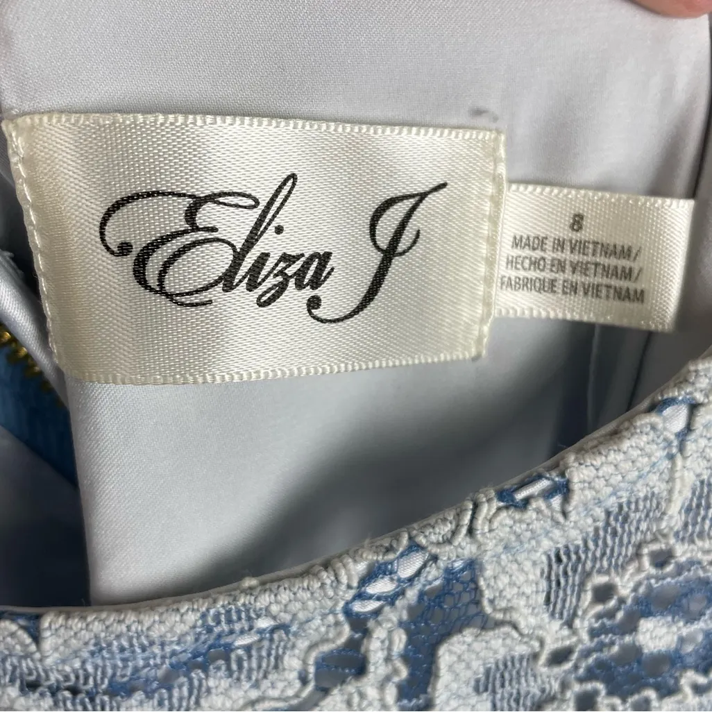 Eliza J Blue White Scallop Lace Overlay Shift Dress Women's Size 8 Knee Length - Image 5
