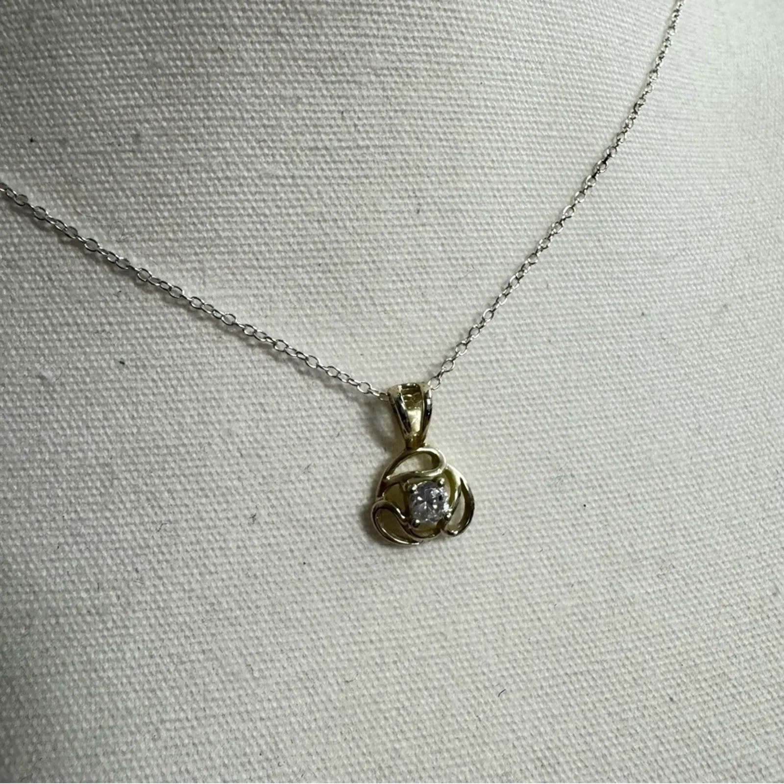 Vintage HAN 925 Sterling Silver Cubic Zirconia Pendant Necklace Delicate Chain - Image 3