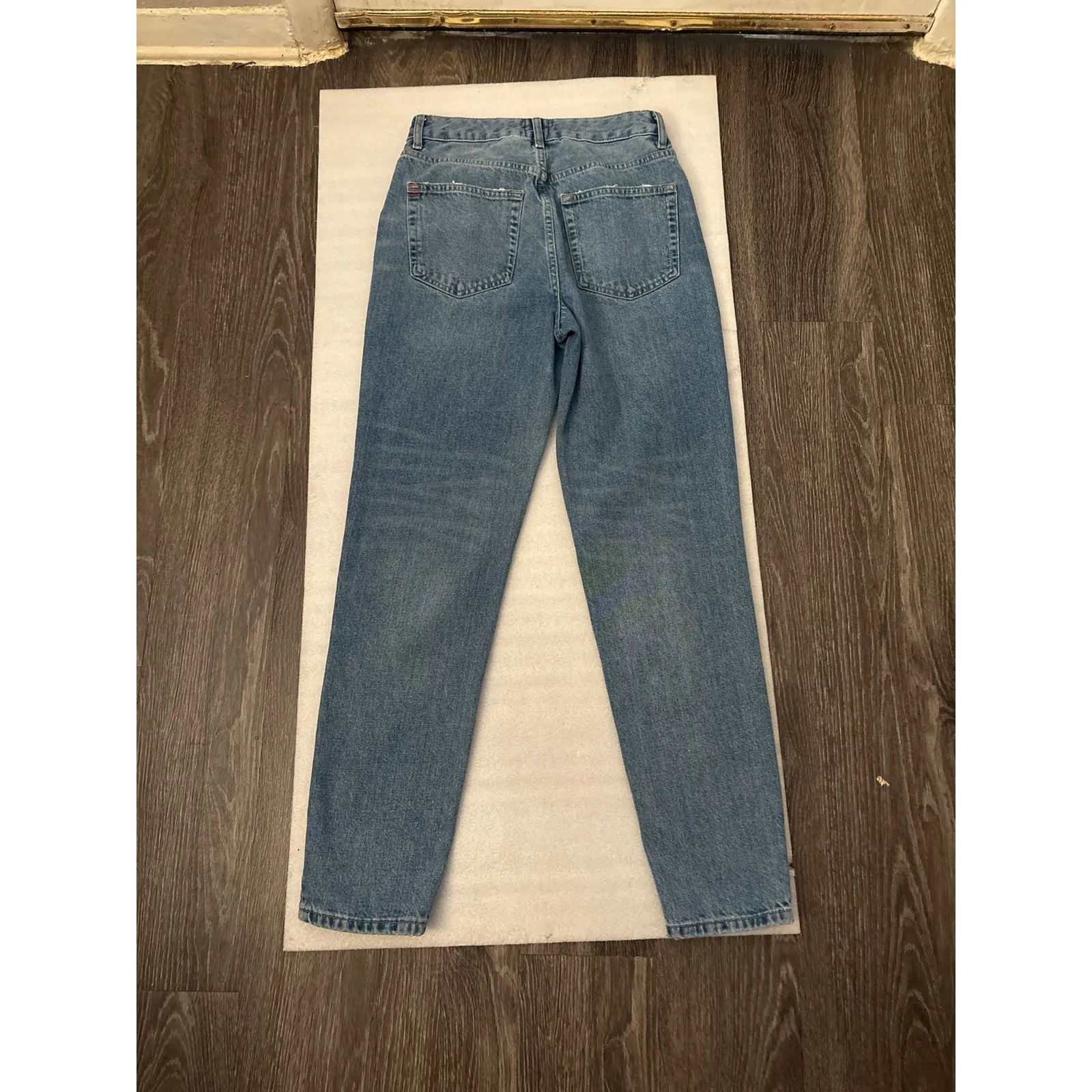 BDG Mom High Rise Blue Denim Jean 26 Y2K Classic Casual Bohemian Minimalist - Image 4