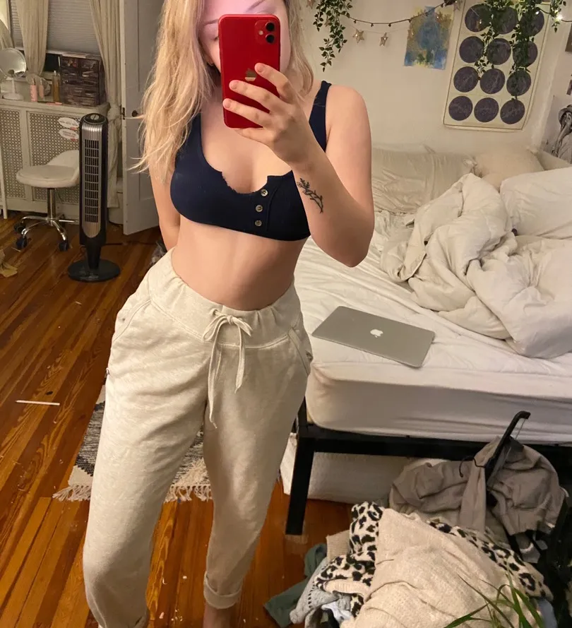 Champion Womens Sweats - Image 3