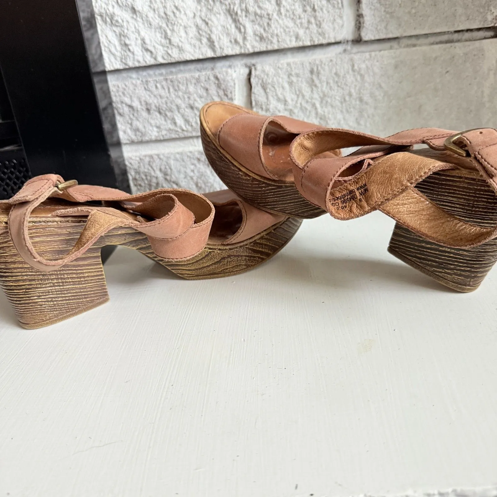 Born Women’s Cubera Tan Leather Strappy Block Heel Retro 70s Sandals 9 Brown - Image 4