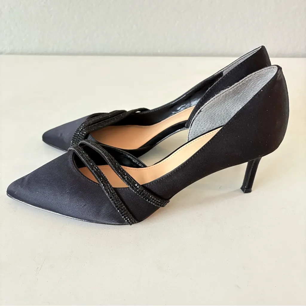 I. Miller Women’s Black Pumps Mid Heels Pointed Toe Size 7 M New Only Disply - Image 3