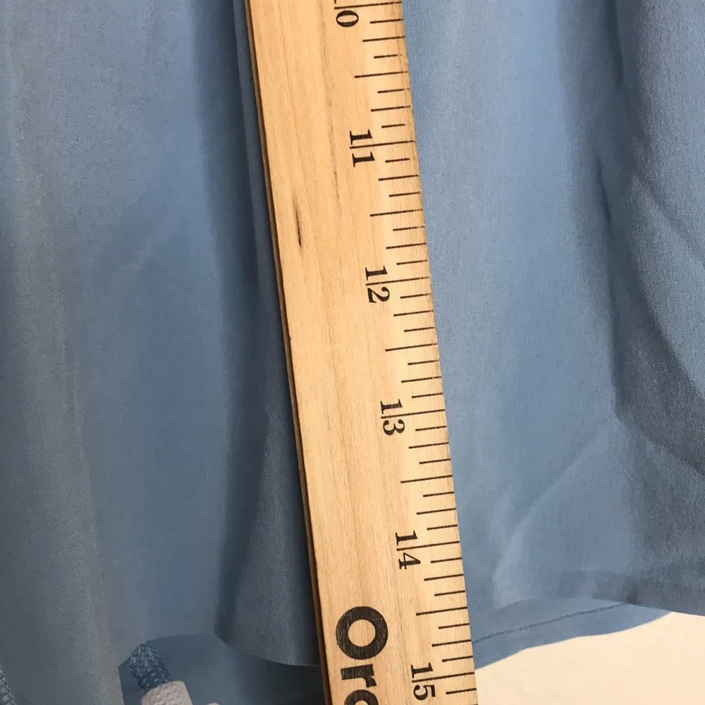 Lululemon athletic track lined shorts with mesh lining size xs - Image 5