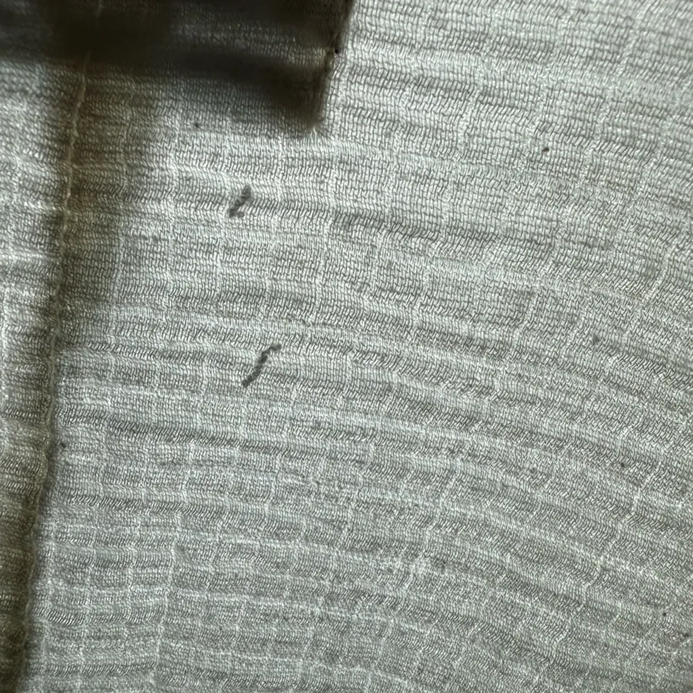 Urban Outfitters Blouse Top Womens Small Cropped White Wrap Short Sleeve - Image 3