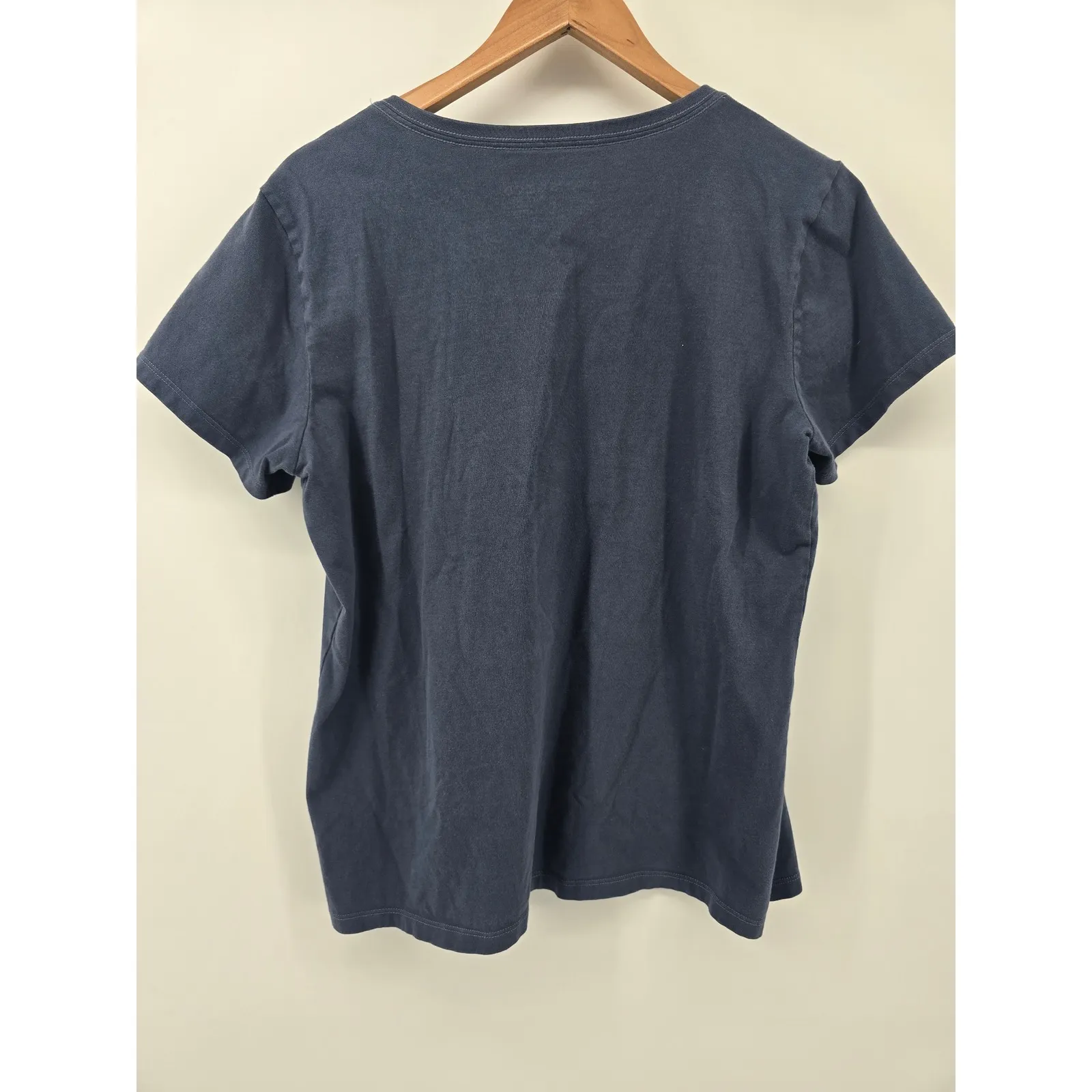 Life is Good Crusher Womens Patriotic Heart Graphic T Shirt Navy Blue Size Large - Image 6