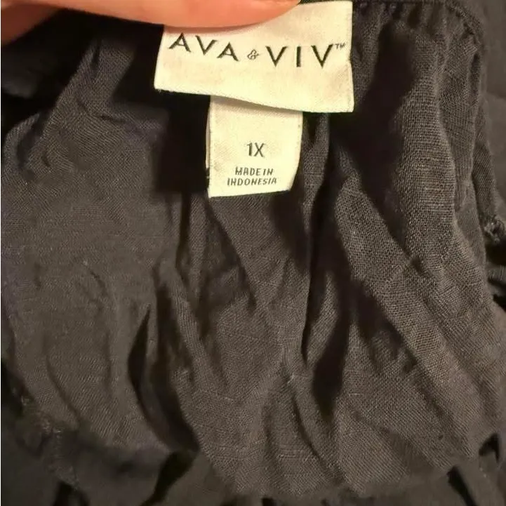 Ava & Viv Black Blouse - Image 3