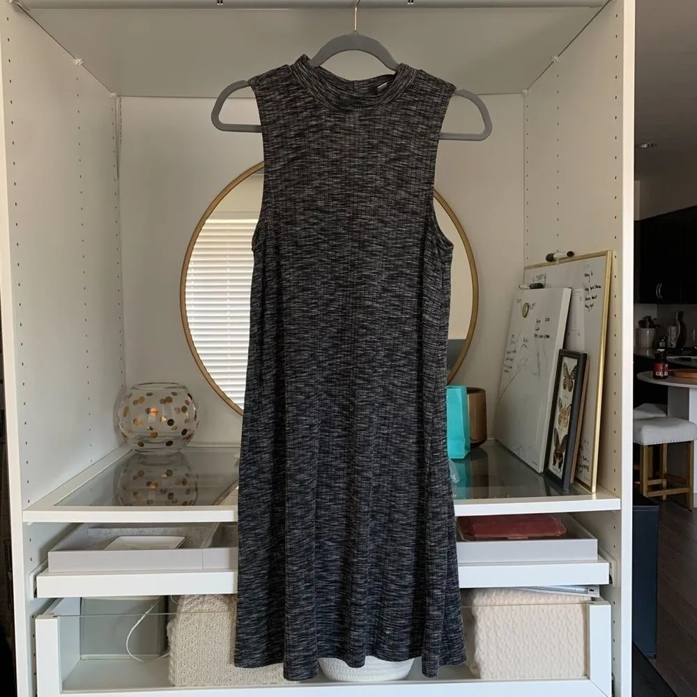 Alya Ribbed Minimalist Grey Heathered Blend Mockneck T-Shirt Tank Dress Size L - Image 5