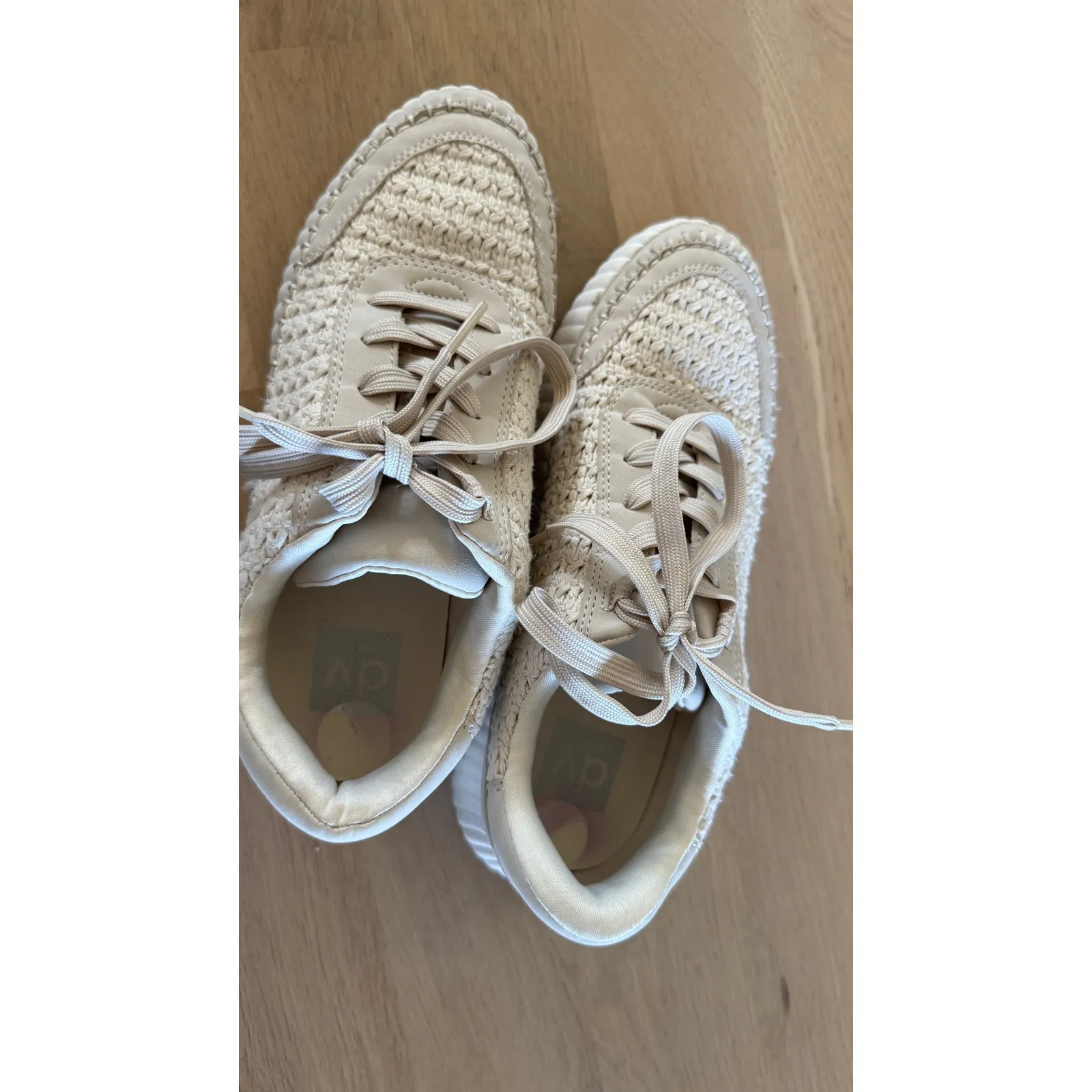 Dolce Vita Dolen Sneaker ecru cream size 8.5 - Image 5