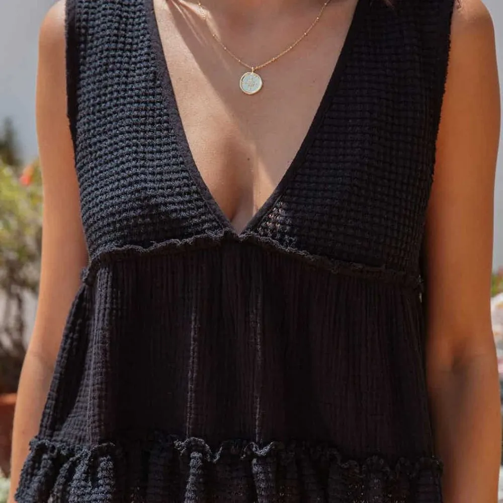 ADELLA WAFFLE KNIT BABYDOLL TANK - BLACK - Image 5