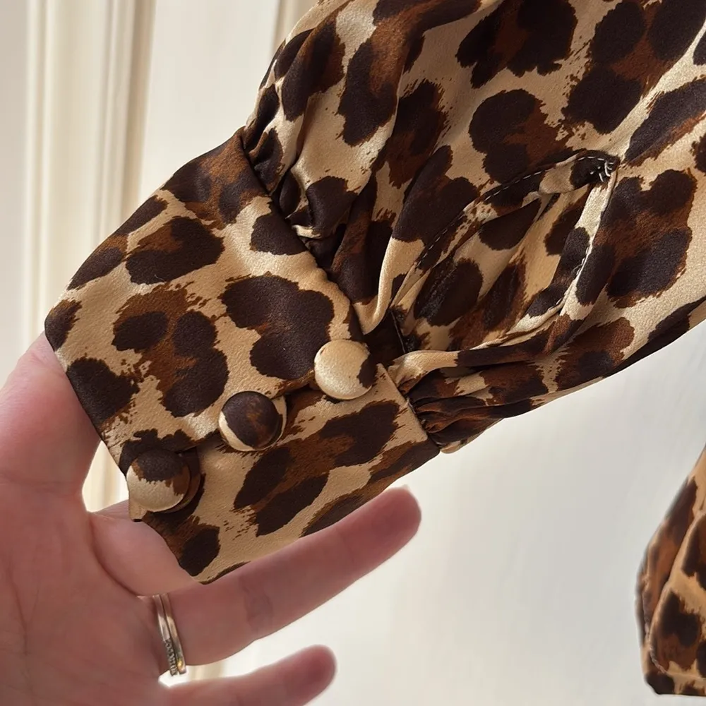 Gloria Sachs Animal Print Mock Neck Blouse Vintage Union Made in USA Top Size 10 Tan - Image 11