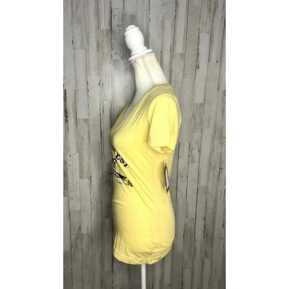 NWT Rivalry Threads Wake Forest NCAA‎ Women's V-Neck Tee Old Gold Size Small - Image 4