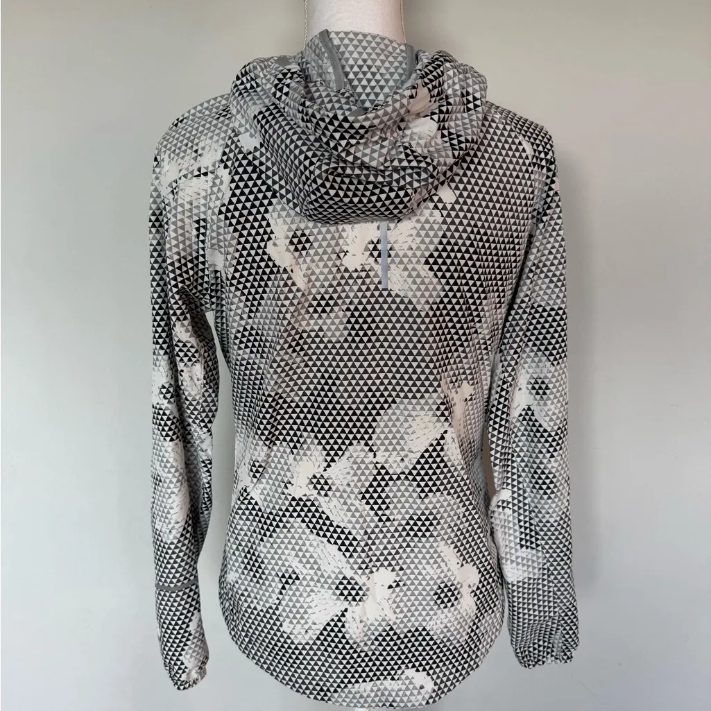 Nike Running Lightweight Windbreaker Zip Jacket | S | EUC | Black/White | Geo - Image 6