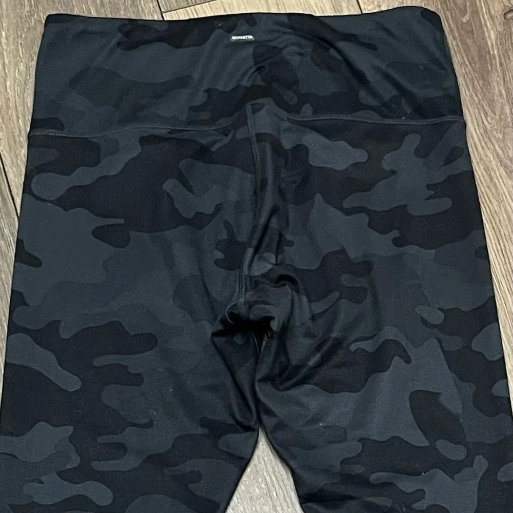 Mondetta Performance + Luxury Camo Leggings L High Rise Sporty Grunge Goth Boho - Image 10