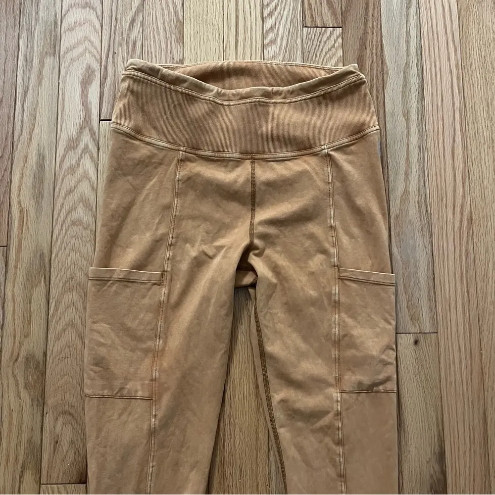 Free People Hot Shot Infinity Stirrup Leggings Size Medium Toasted Coconuts - Image 7