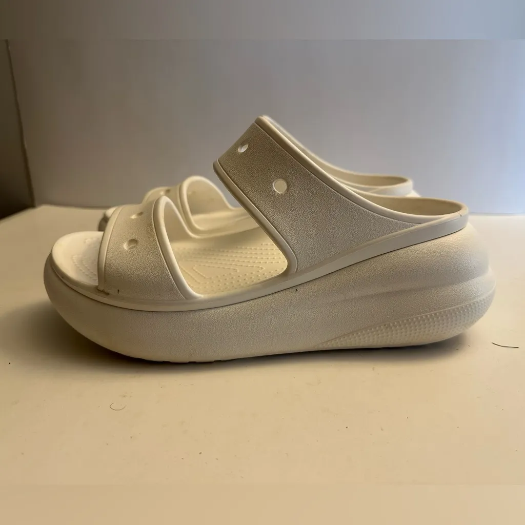 Crocs Unisex Classic Crush Sandal Women's Size 10 - Men 8.0 - Image 5