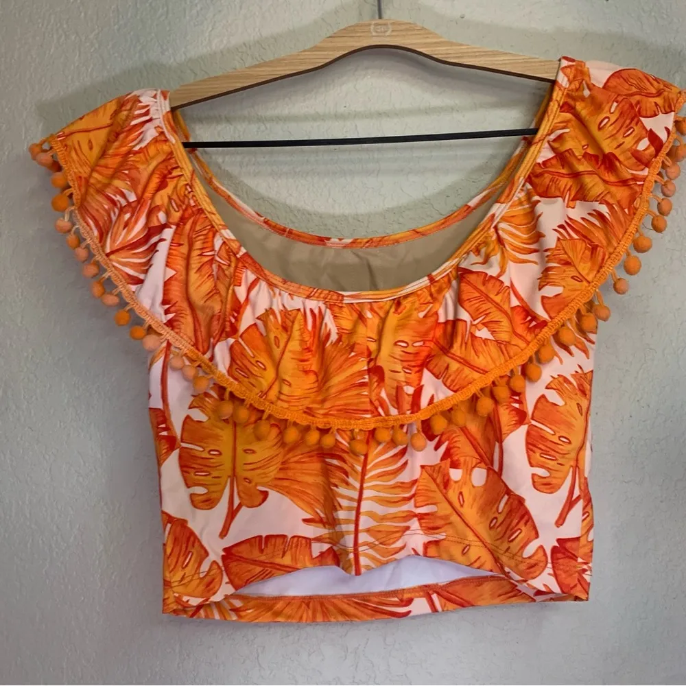 Kortni Jeane Flounce Top Ruffle Orange Palm Print Swim Top Size Small - Image 2