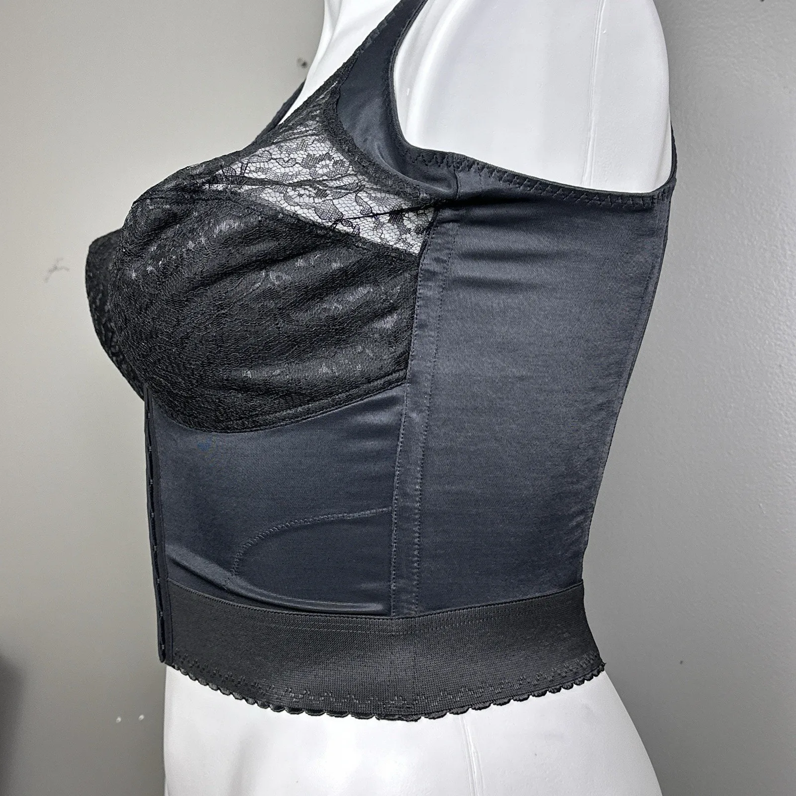 Cortland 9603 Back Support Longline Bra Size 40C Black Pointy Bullet Cups Boned - Image 4