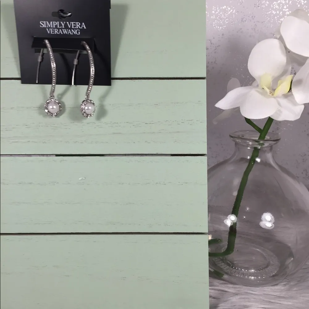 🆕 Simply Vera Vera Wang Crystal Dangle Earrings - Image 2