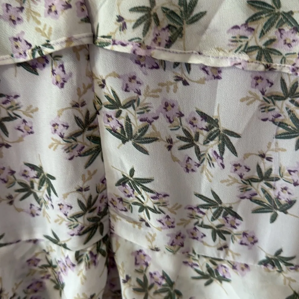 Astr Pink Ruffled Tiered Sundress V-Neck size medium - Image 8