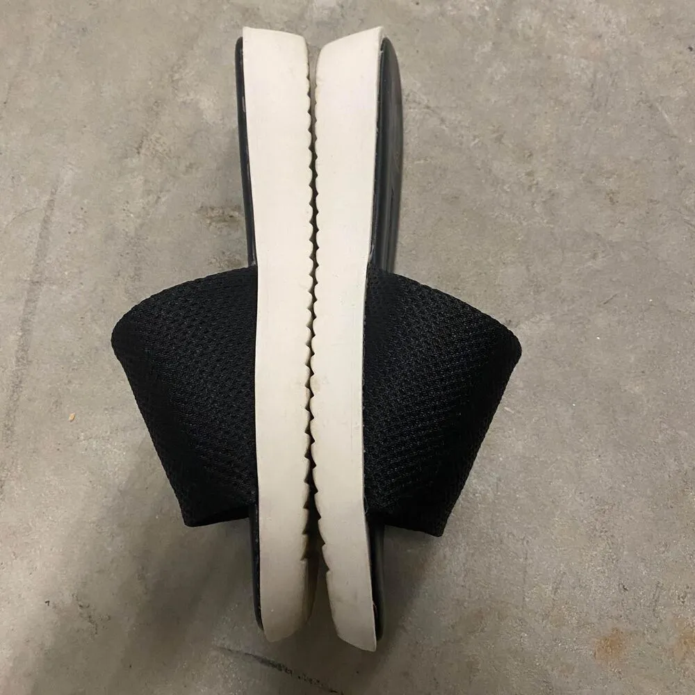 New Directions Sergia Black Slides Women's Sz 7.5 - Image 2