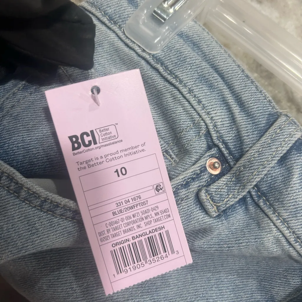 Wild Fable Women’s Ripped Flare Jeans Light Wash Distressd 30” Waist Size 10 NWT - Image 5