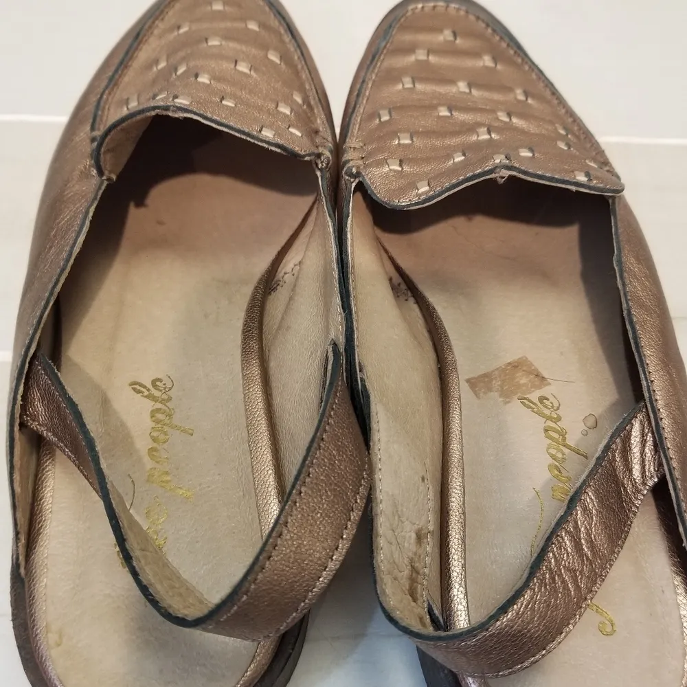 {6.5/37} Free People Bakersfield Slingback Mule In Bronze Metallic - Image 8