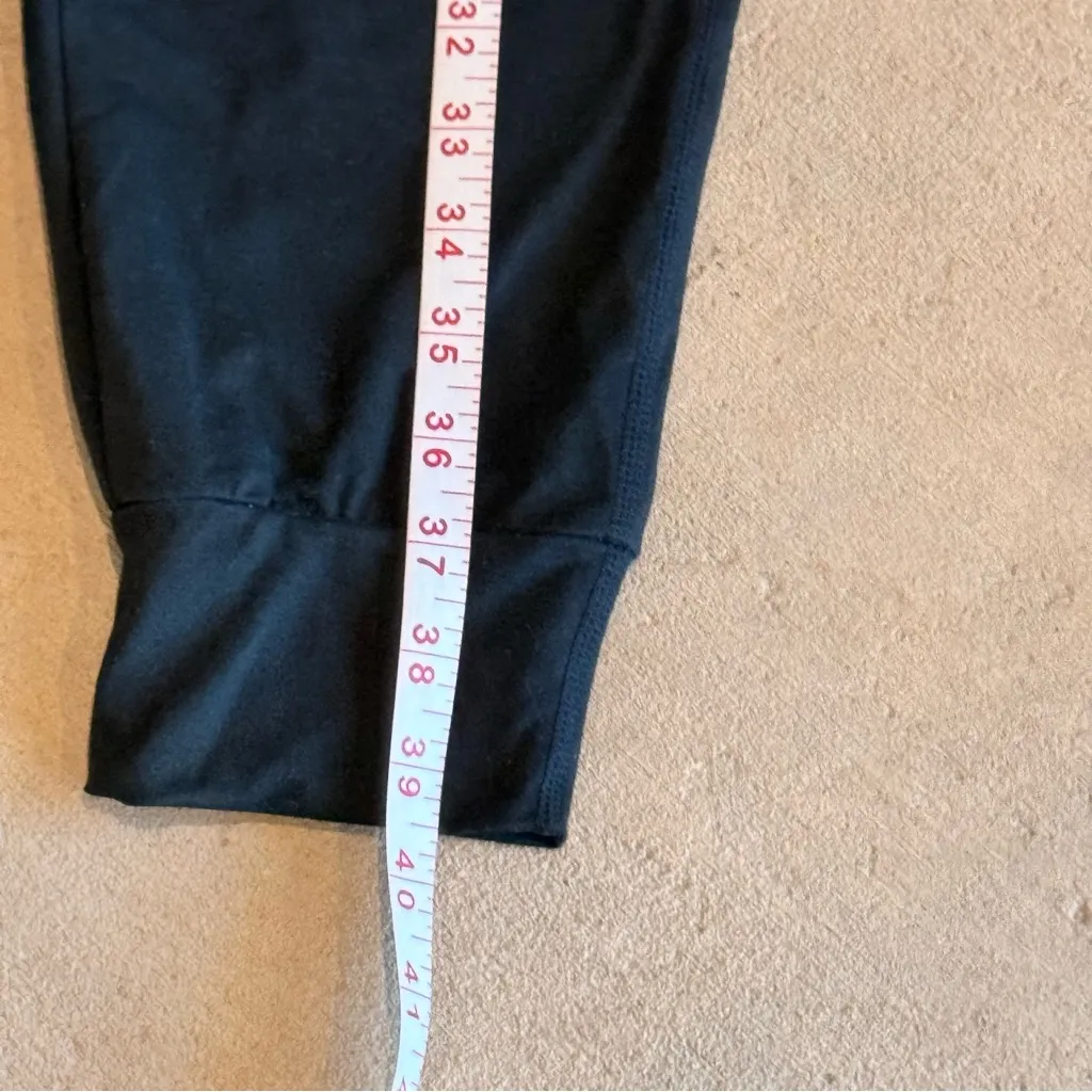 SHEIN Black High-Waisted Leggings - Image 6