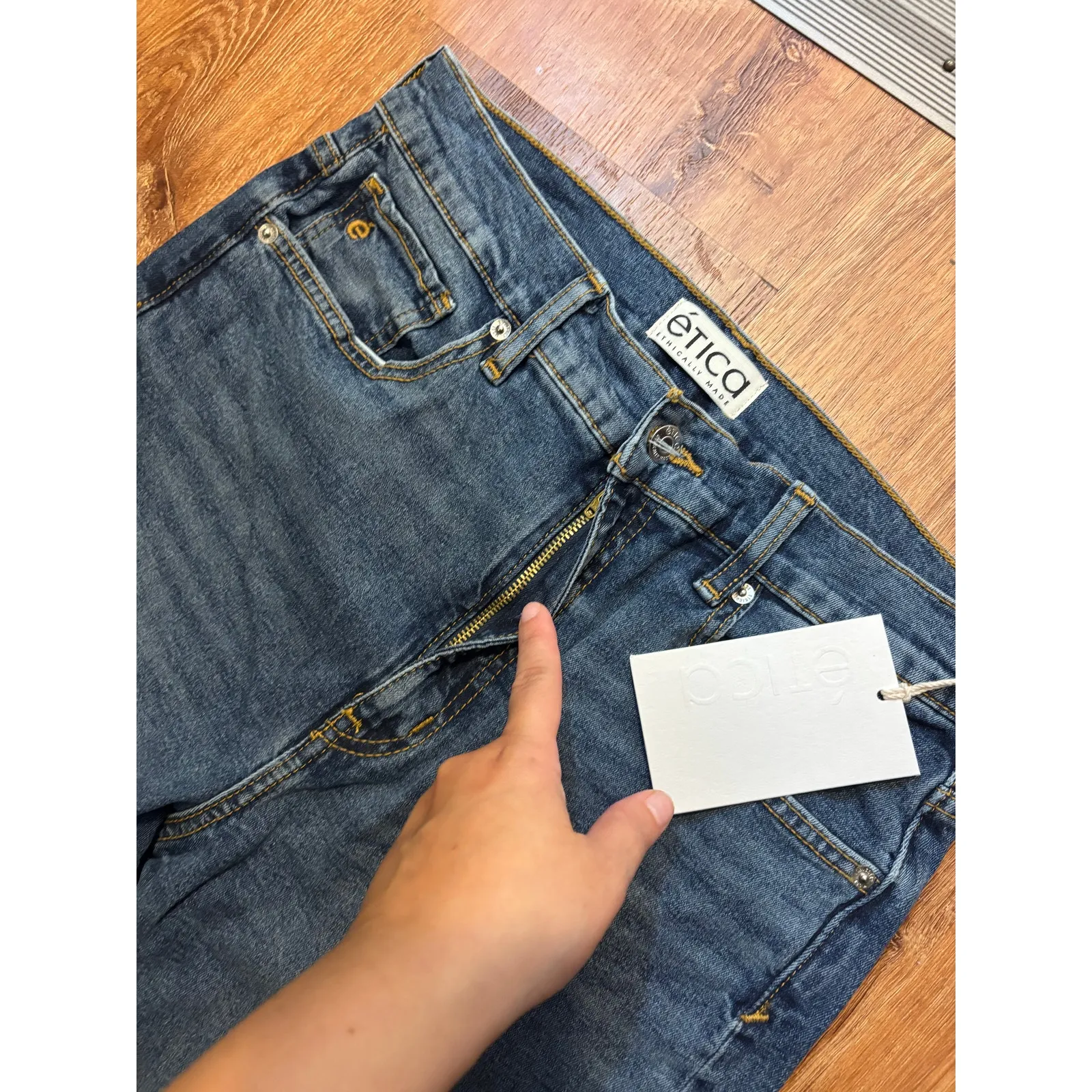 NWT Etica Anya High Waist Crop Modern Flare Leg Jeans In Northport Size 29 Blue - Image 5