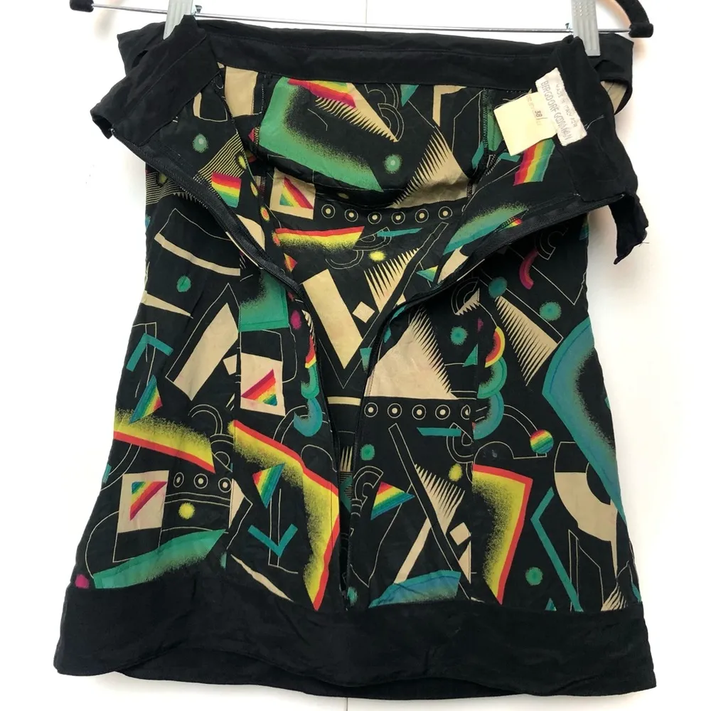 Bergdorf Goodman Vintage Silk Strapless Blouse with Rainbow On Black Print Size undefined - Image 6