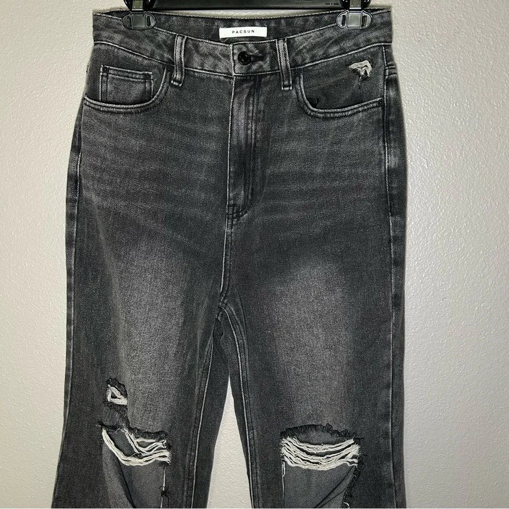Pacsun 90’s boyfriend high rise distressed 100% cotton jeans women’s size 28 - Image 2