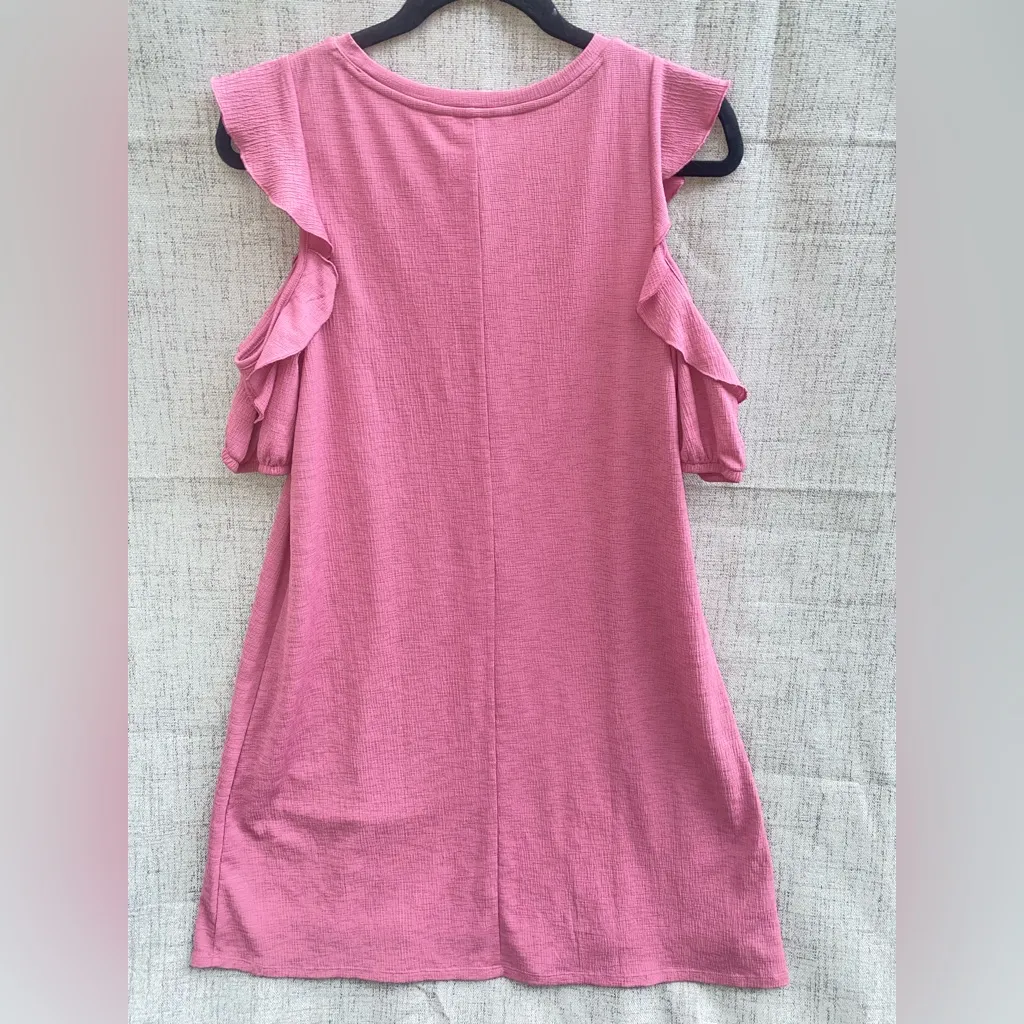 Women's LC Lauren Conrad Ruffle Cold-Shoulder Dress Small in pink rose - Image 3