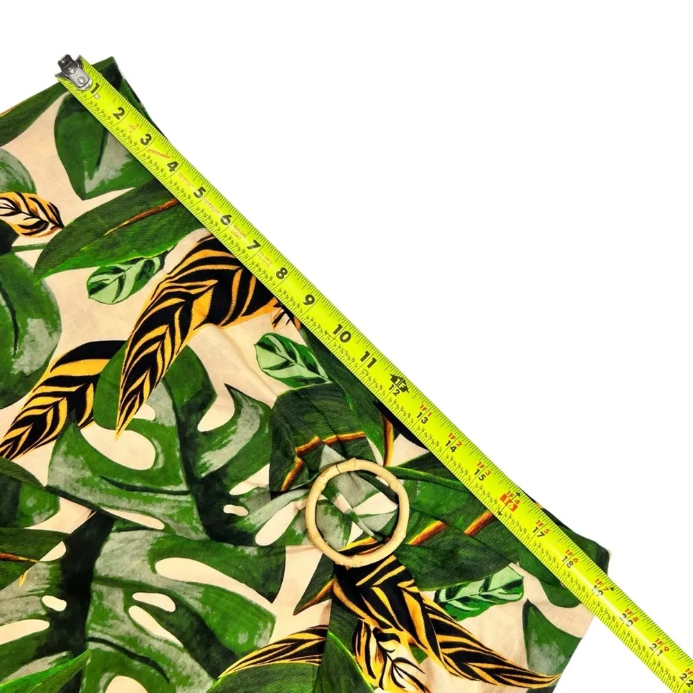 FARM Rio Tropical Leaves Linen-Blend Short - Image 10