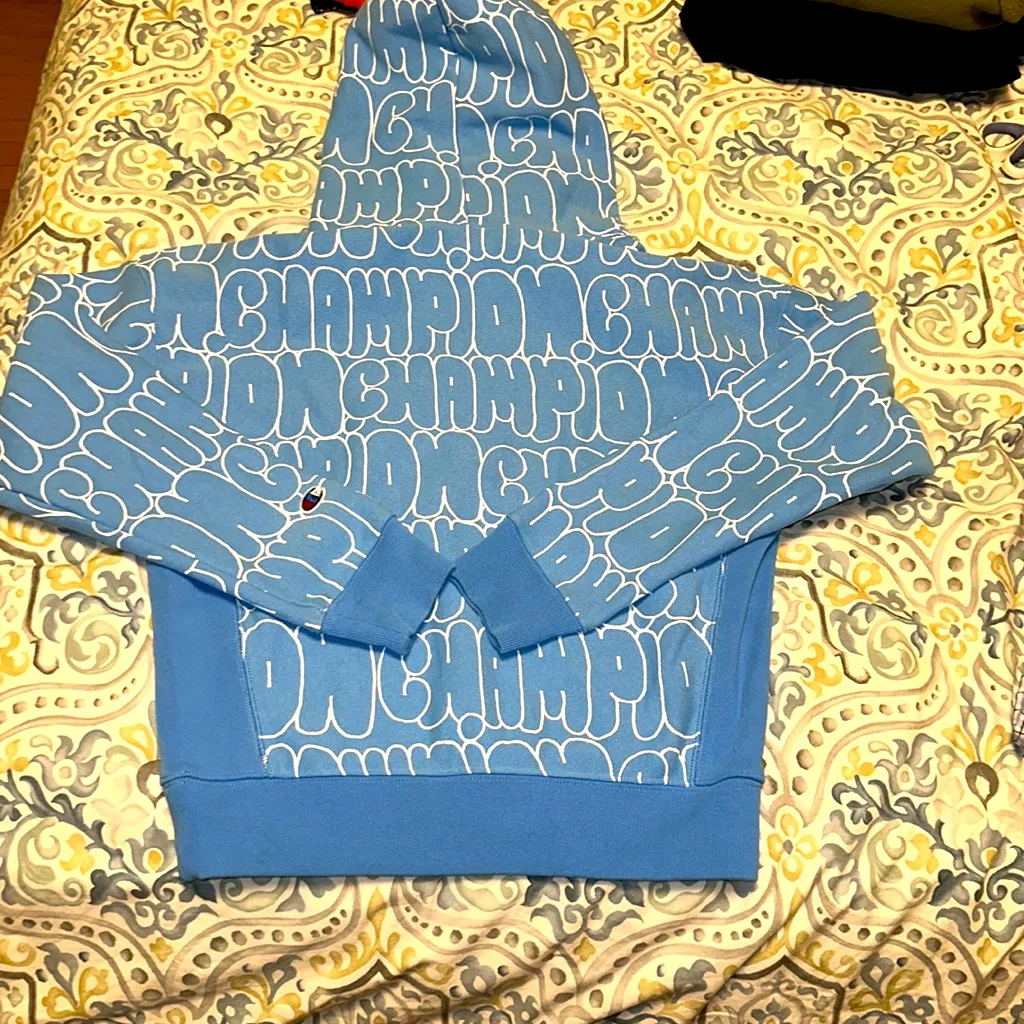 NWOT CHAMPION Reverse Weave Bubble Script Hoodie - Image 7